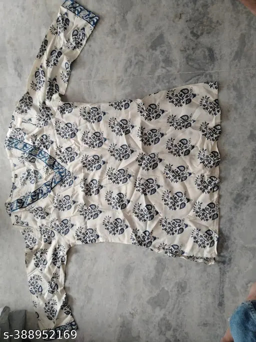 Women Trending Rayon Printed Short Kurta For Women